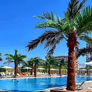 4* Szálloda Europe & Casino